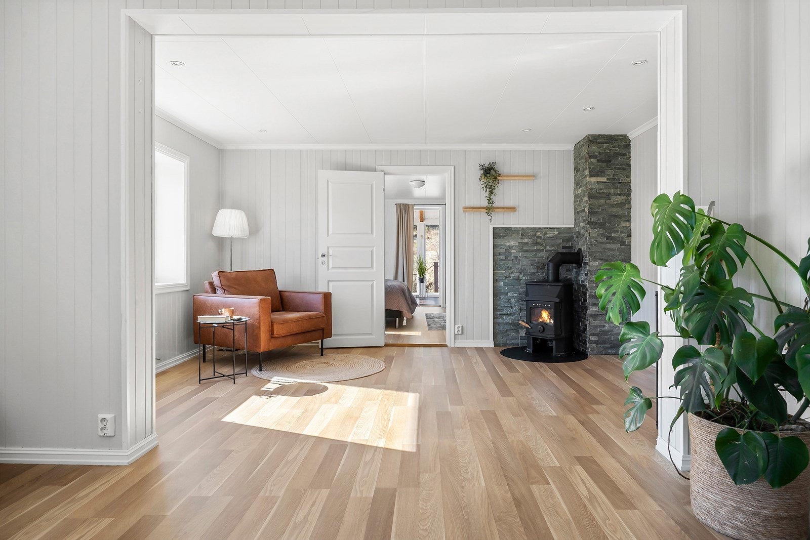 Inngang til eine soverommet frå stova. Galleribilde