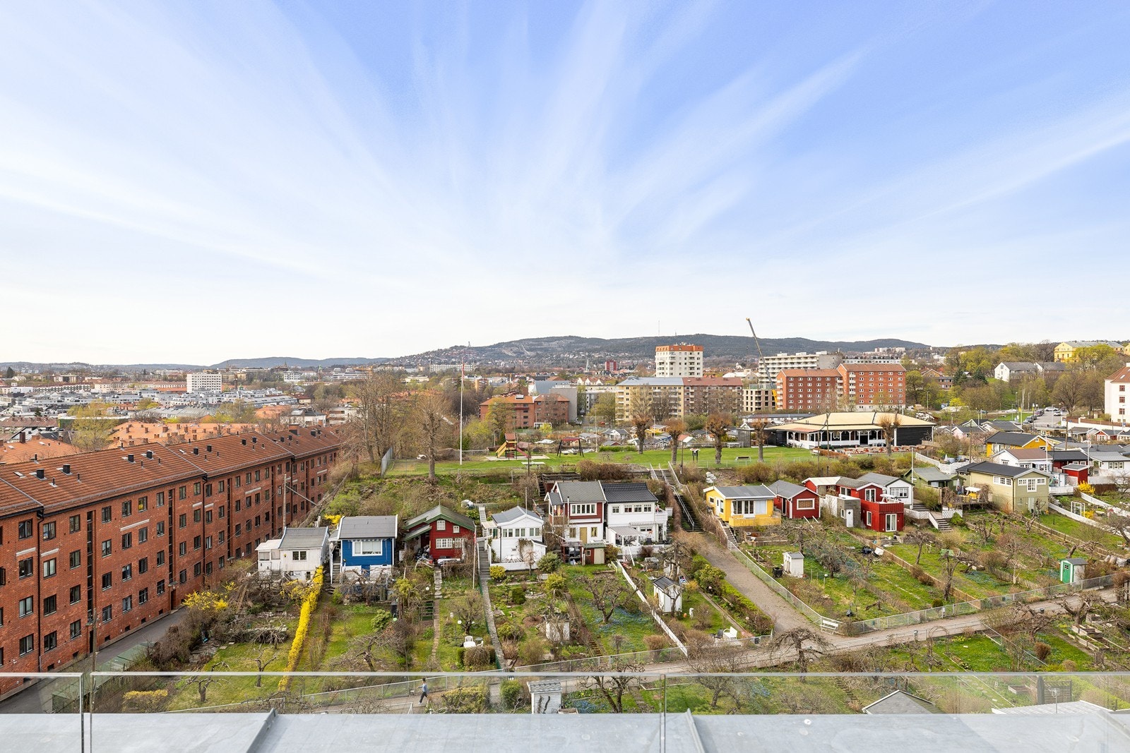 Panoramautsikt fra sameiets felles takterrasse Galleribilde