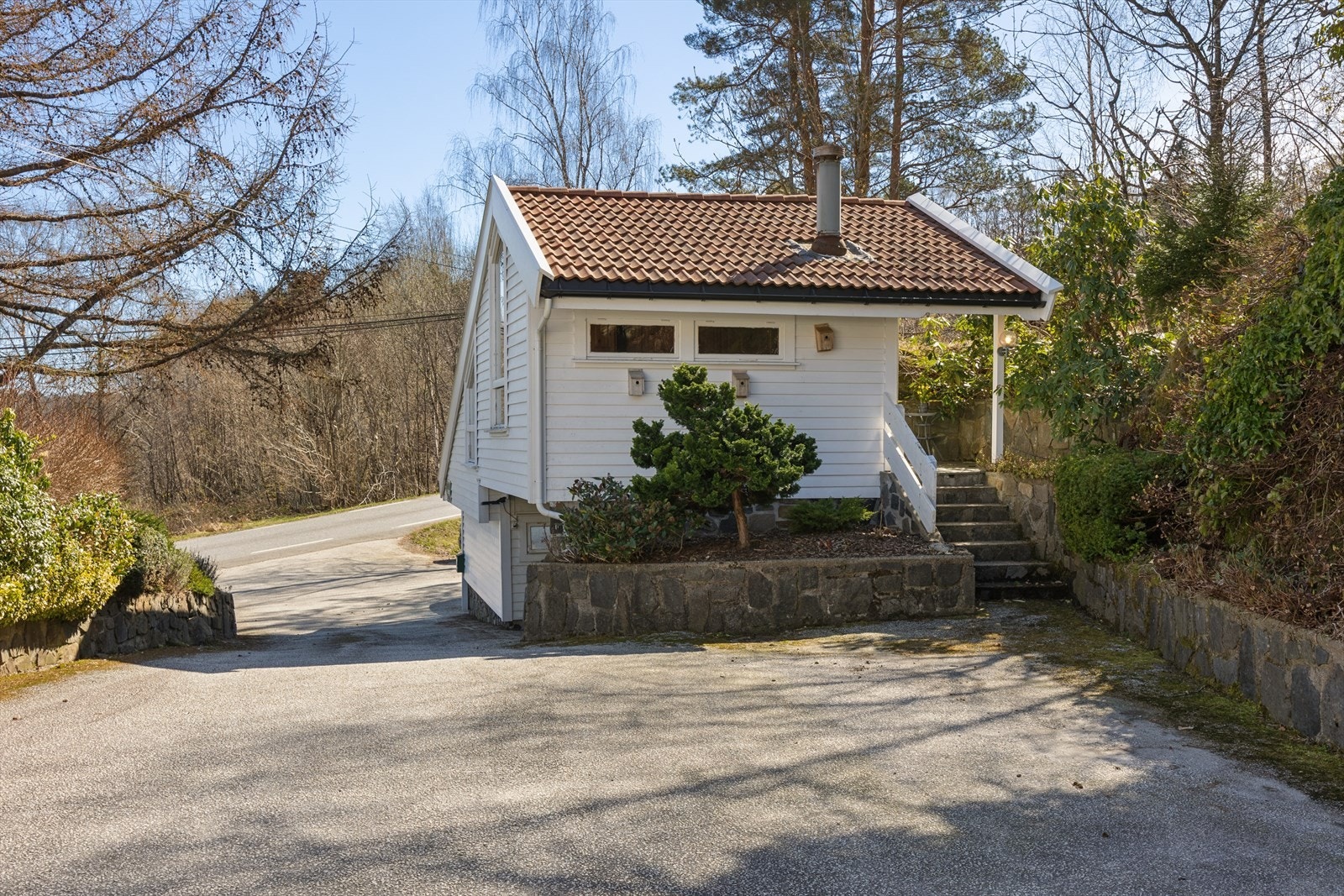 Garasje med loft. Galleribilde