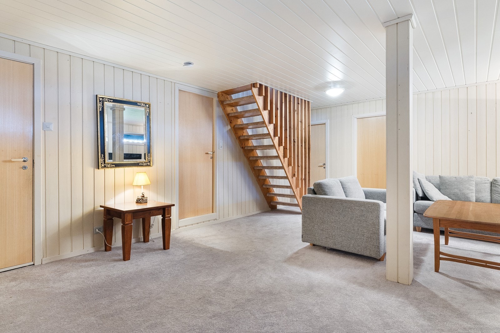 Boligen har behov for noe renovering og modernisering for å kunne imøtekomme dagens krav til standard Galleribilde