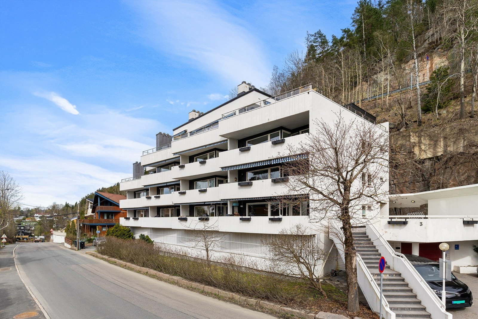 Lachmanns vei 3 Galleribilde