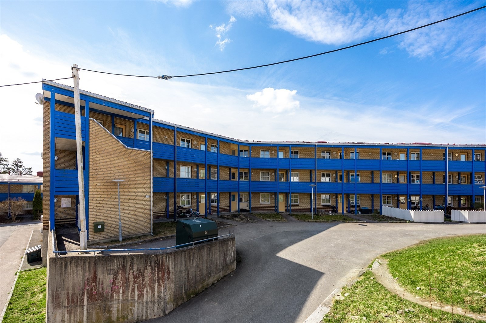 Leiligheten ligger i Kantarellen borettslag, et veletablert og barnevennlig boligområde. Galleribilde