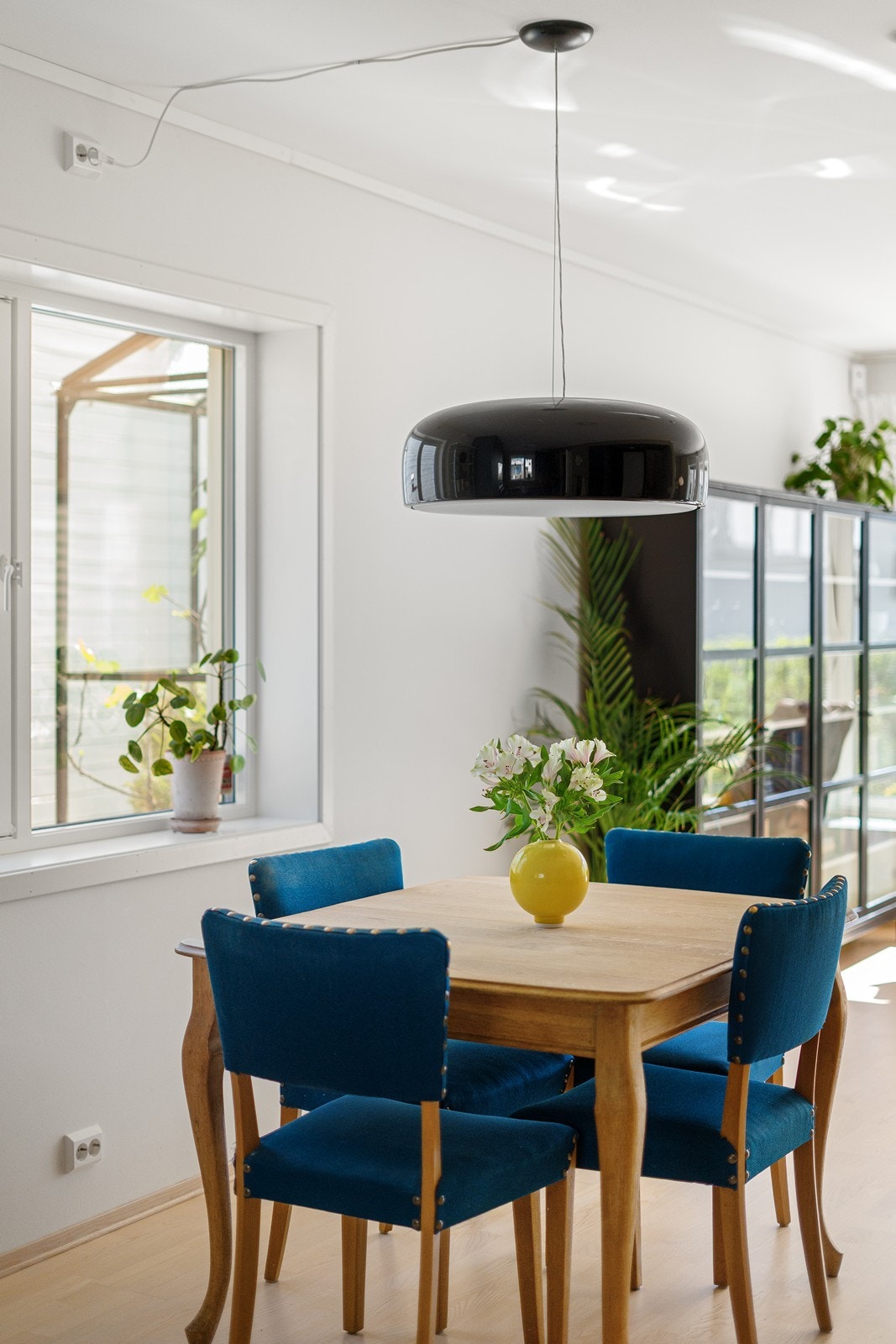 Stue/kjøkken Galleribilde