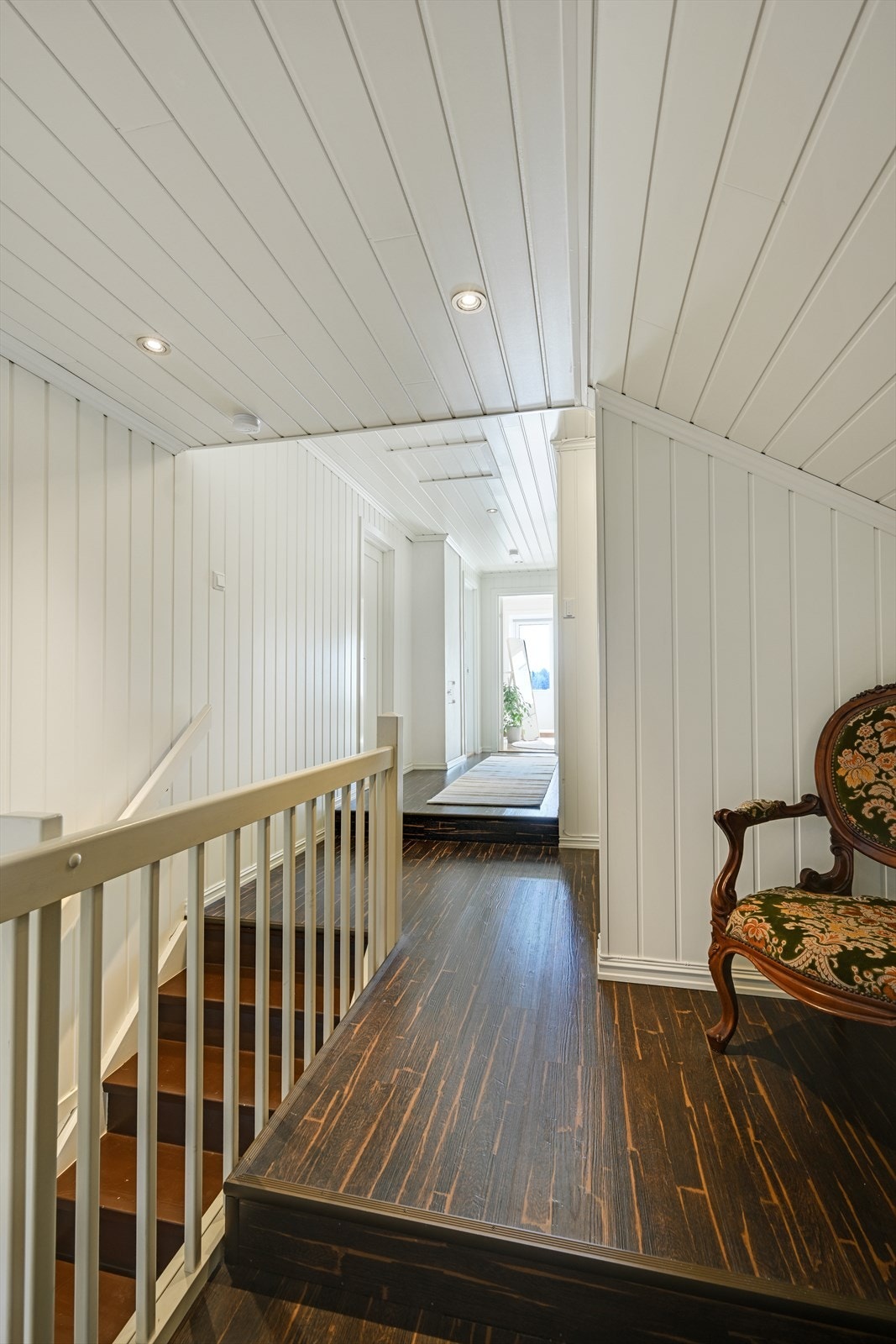 Trappegang med krok til hjemmekontor. Galleribilde