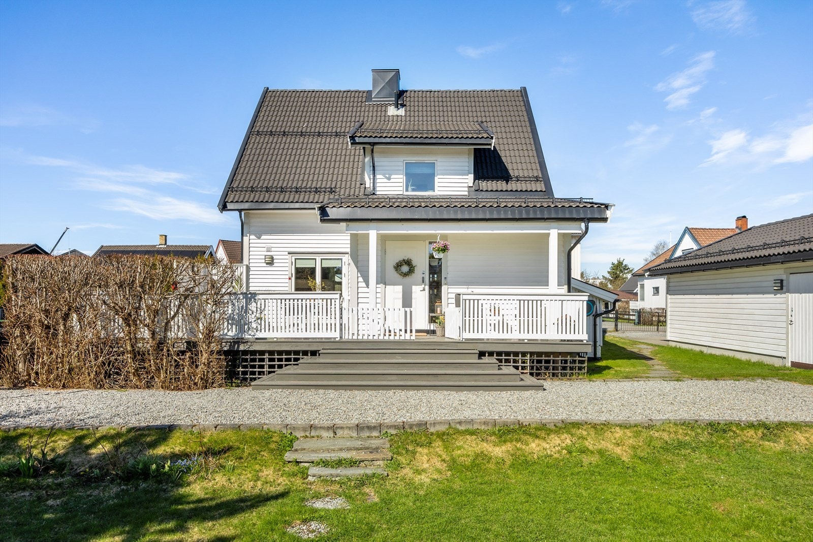 Sjarmerende enebolig i attraktivt boligområde. Galleribilde