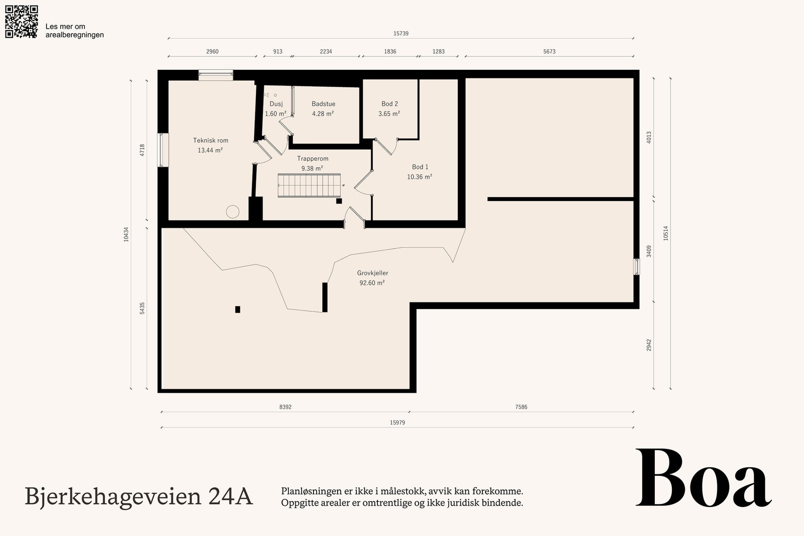 Kjelleren inneholder en oppgradert dusj- og badstueavdeling, teknisk rom og to boder som gir rikelig med lagringsplass. Galleribilde