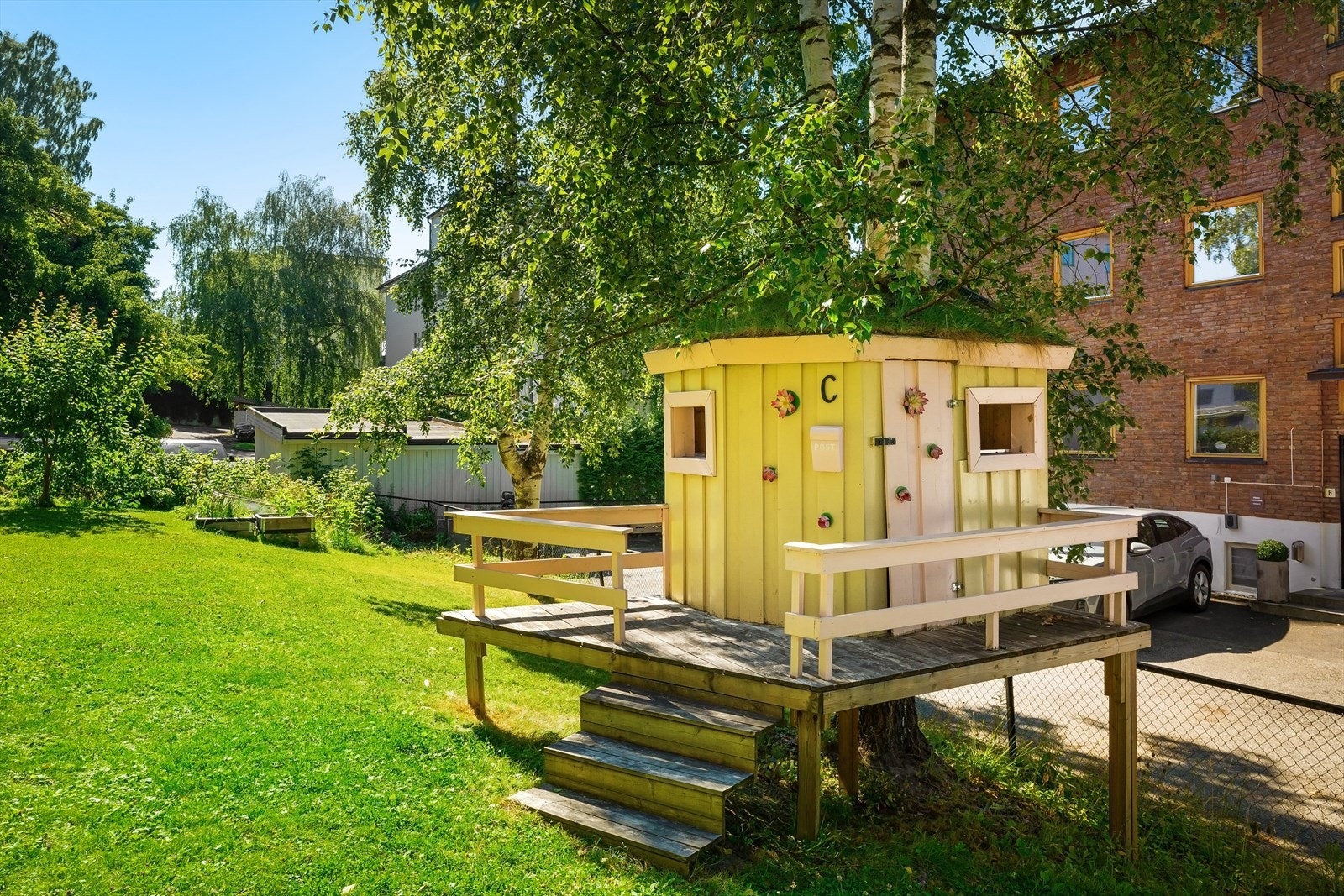 Lekehytte på fellesområdet Galleribilde