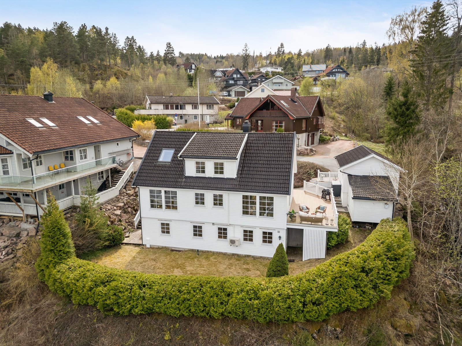 Eiendommen har en fin og tilbaketrukket beliggenhet.
Foto: Stine Prøitz Jørgensen Galleribilde