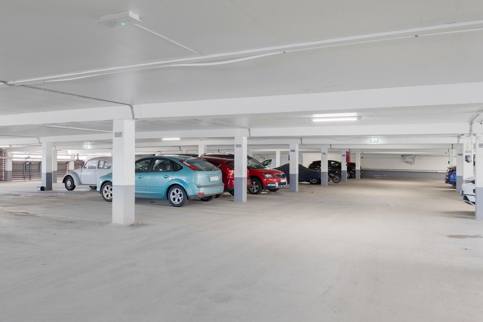 Det medfølger parkeringsplass i felles lukket garasje. Galleribilde