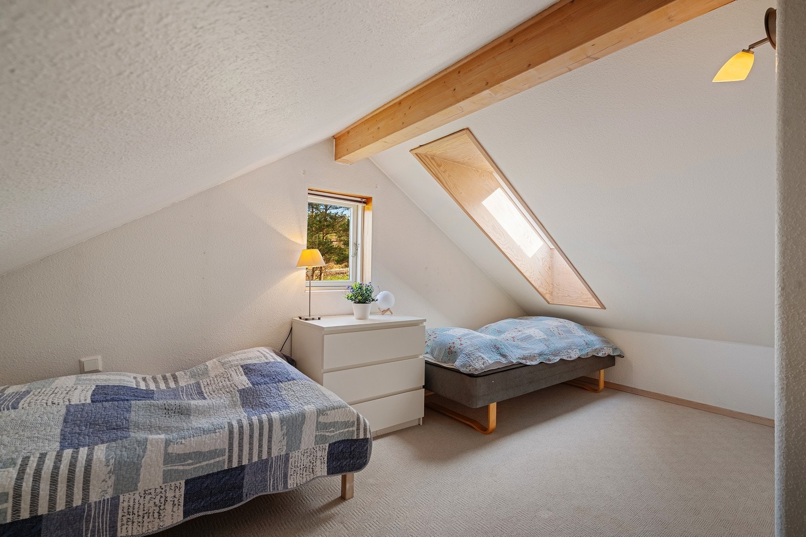 Hemsen er innredet som soverom. Galleribilde