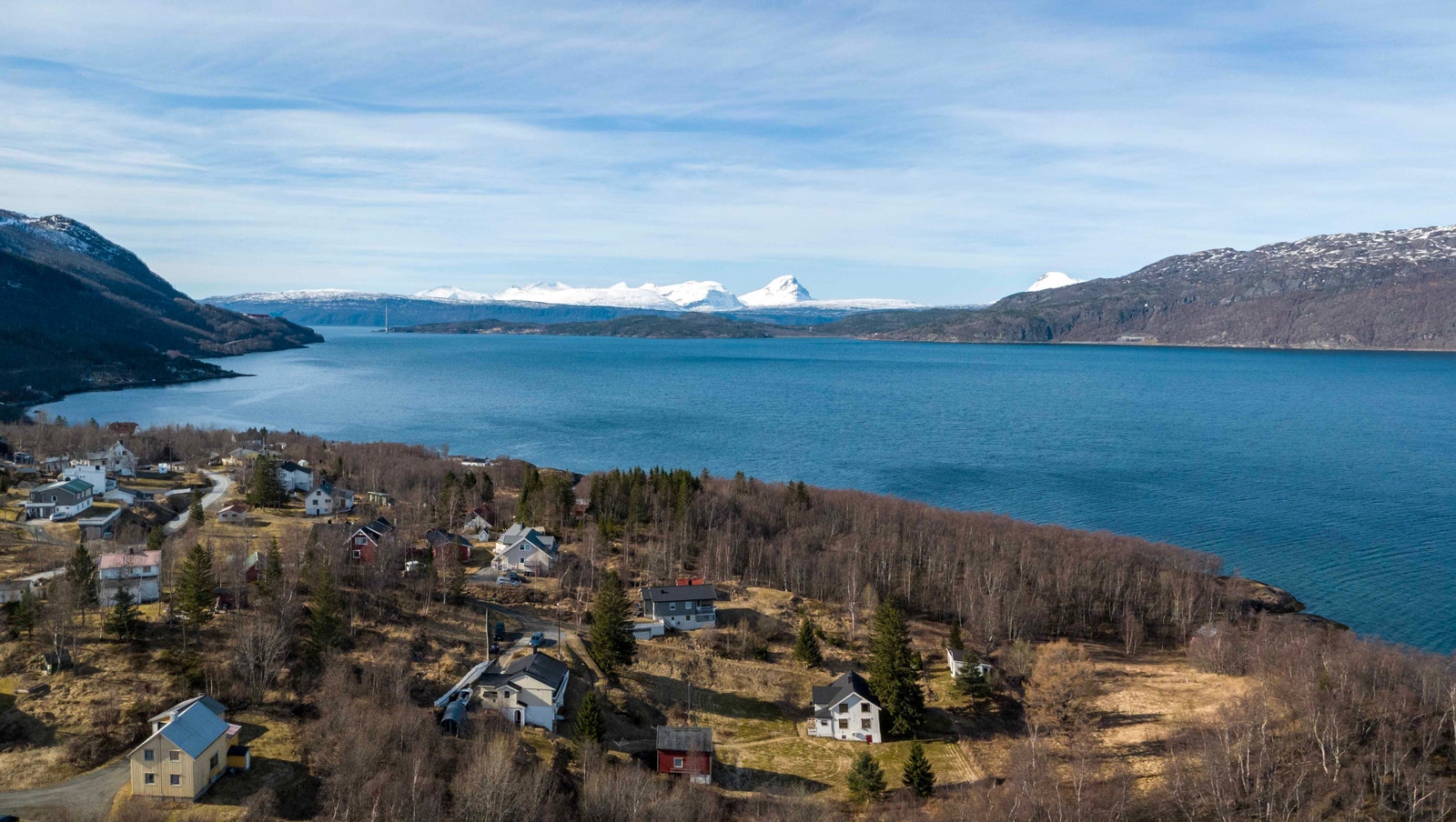 Aspelund boligfelt er et naturskjønt og familievennlig område nord for sentrum i Narvik Galleribilde