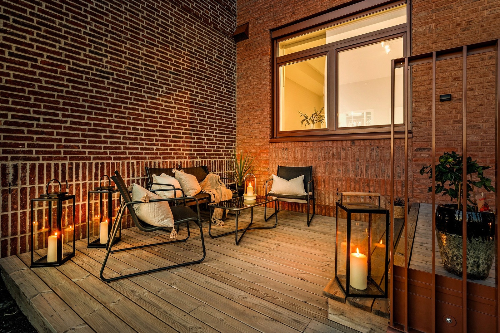 Her kan en enkelt innrede med både lounge, sittegruppe, grill etc. Galleribilde