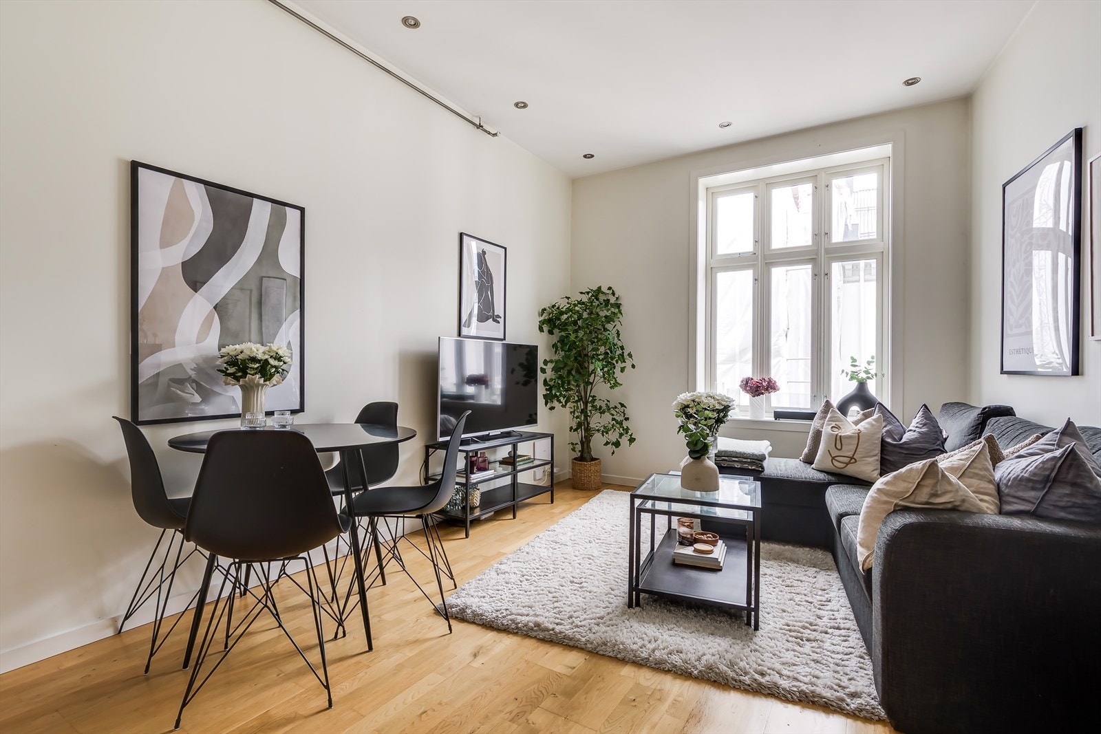Velkommen til Bjerregaards gate 16A - Presentert av Silje Heggø v/Nordvik! Foto: Kenneth Willassen Galleribilde
