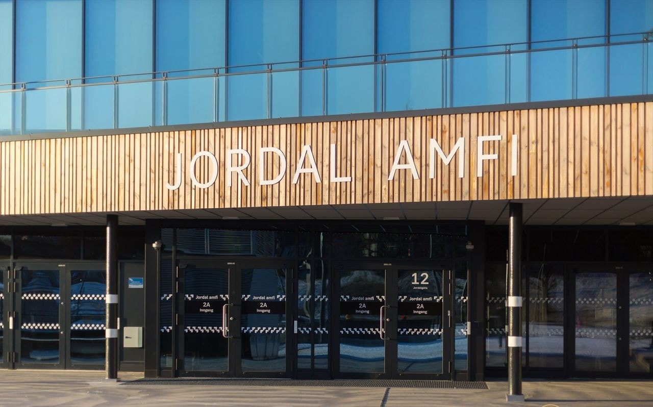 Nye Jordal Amfi kun et par minutters gange fra leiligheten Galleribilde