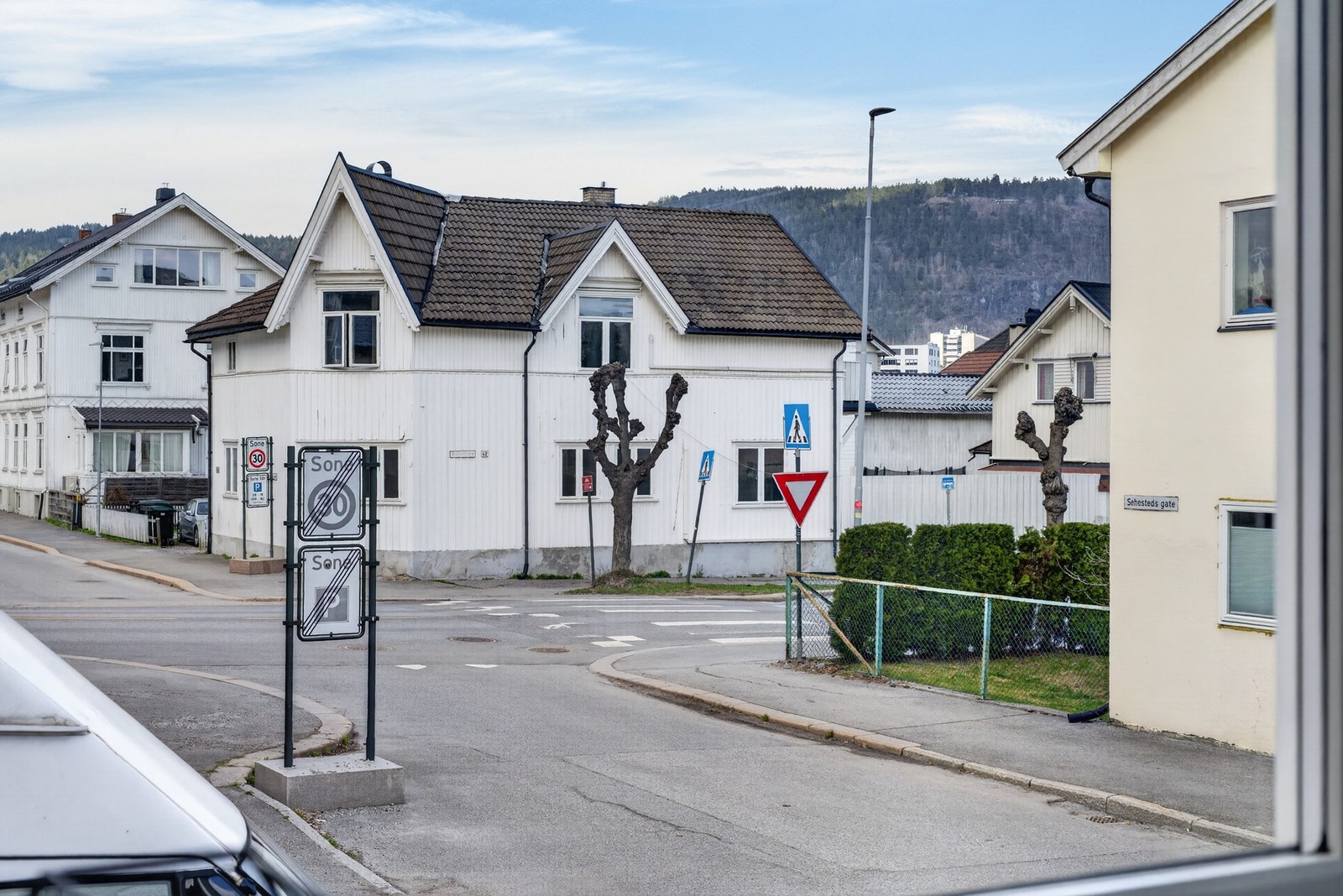 Utsikt fra kjøkkenvindu. Galleribilde