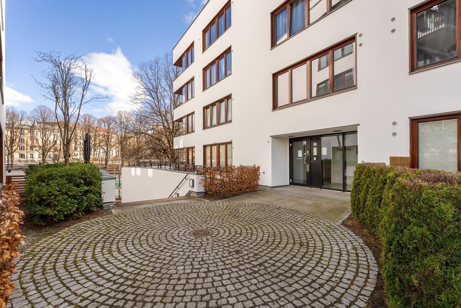 Fra hovedinngang i 2.etg. Galleribilde