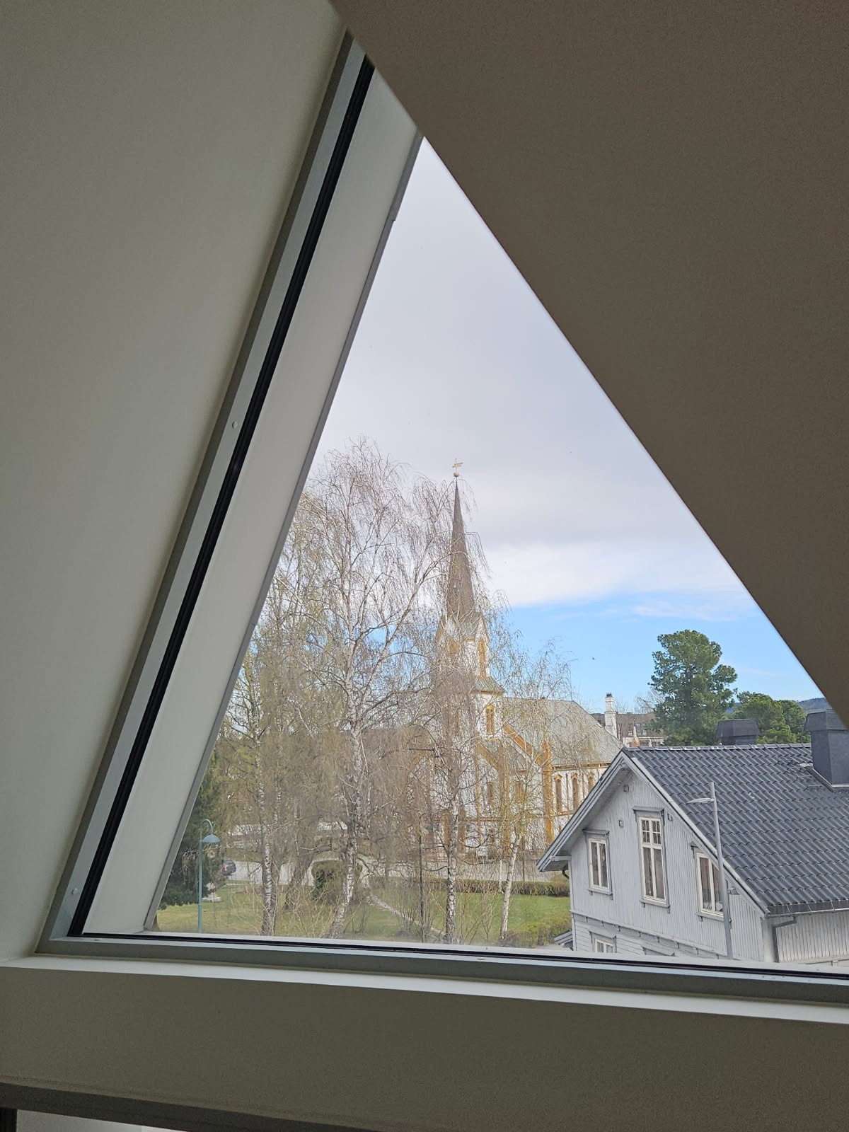 Utsikt fra leiligheten - selgers egne bilder. Galleribilde