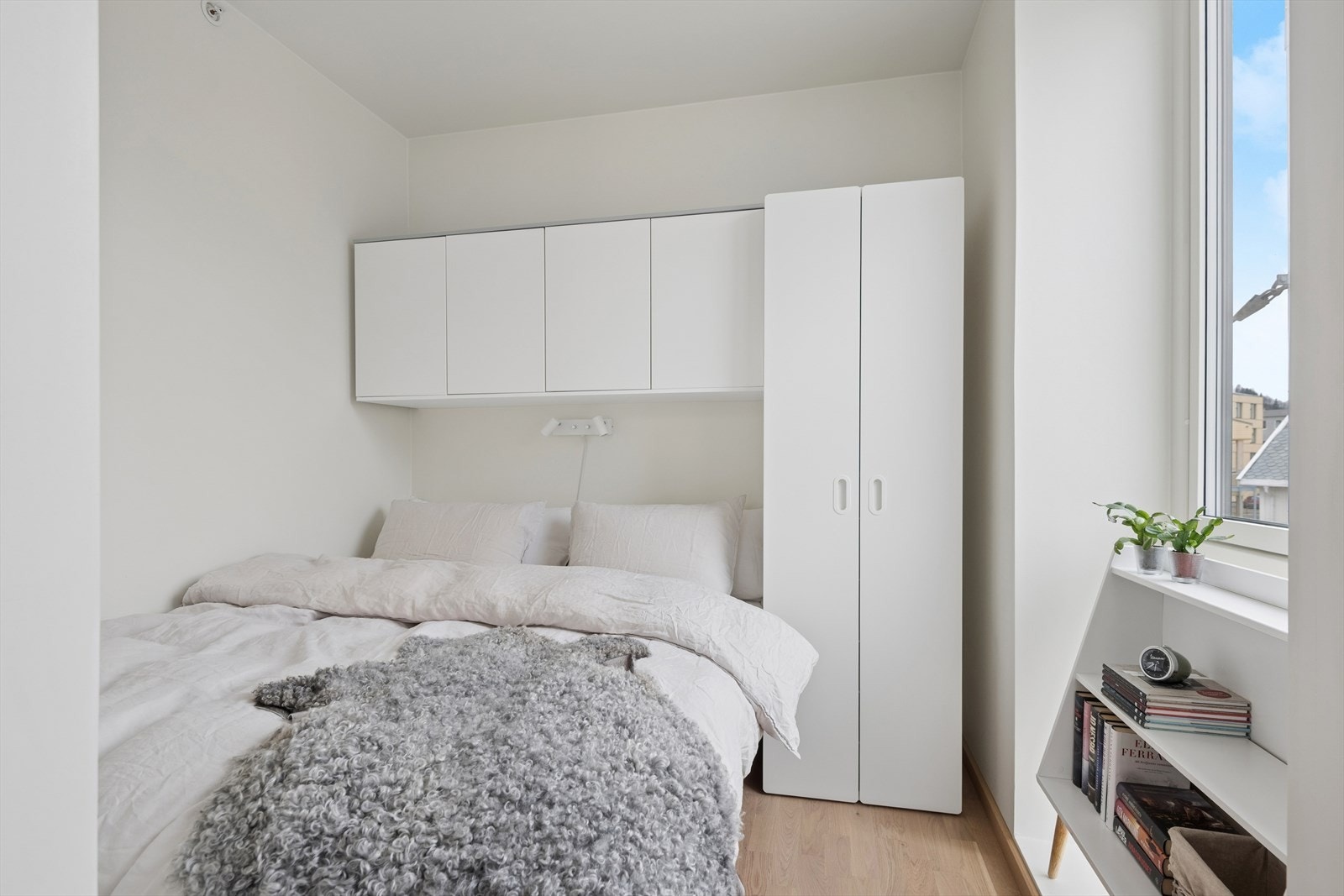 Plass til 160-seng. Praktiske oppbevaringsmuligheter. Galleribilde