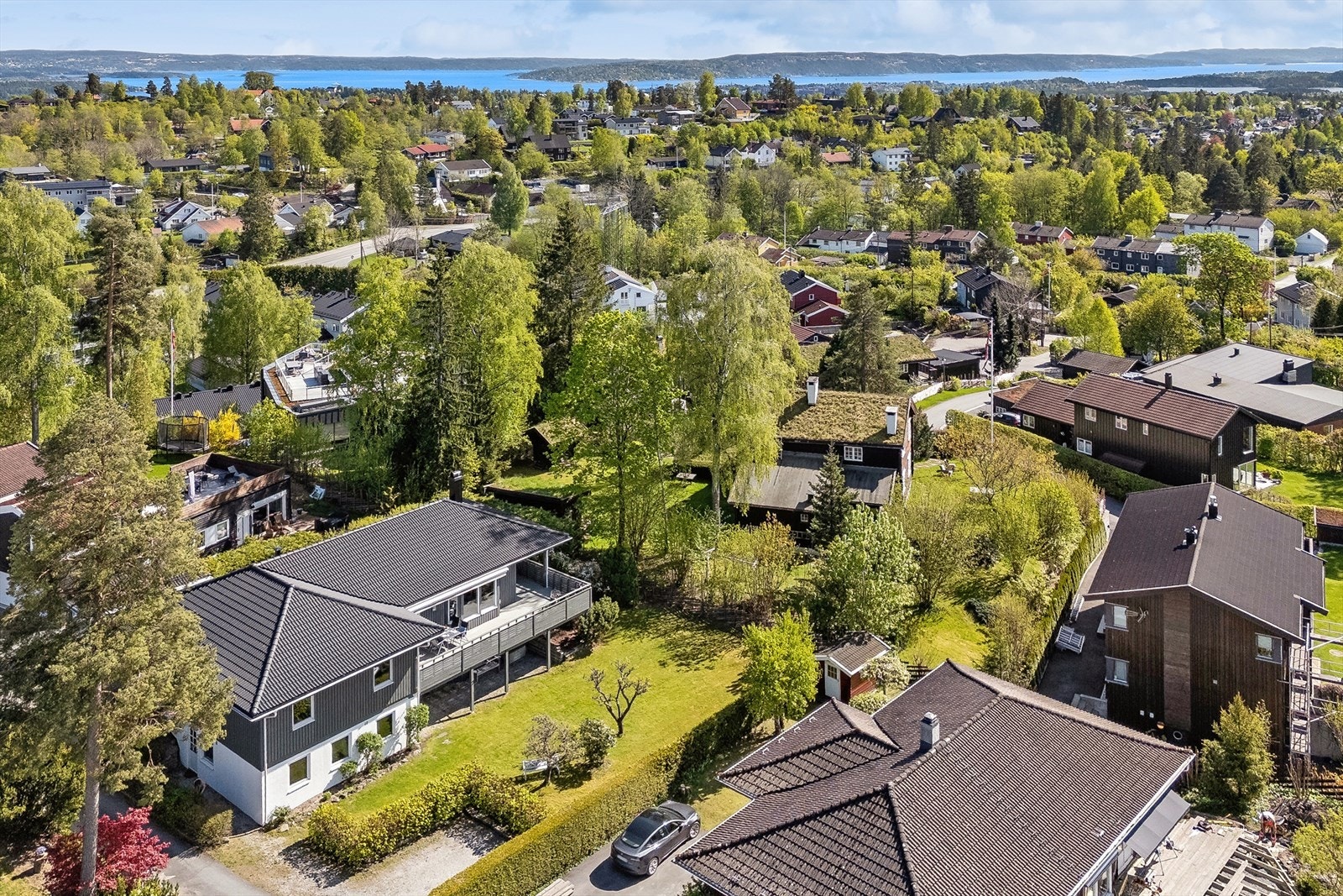 En sjelden mulighet til å sikre seg et komplett og komfortabelt hjem i etterspurt område. Galleribilde