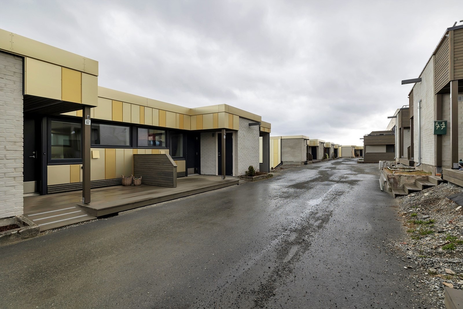 Topp moderne nyrenovert bygningsmasse. Galleribilde