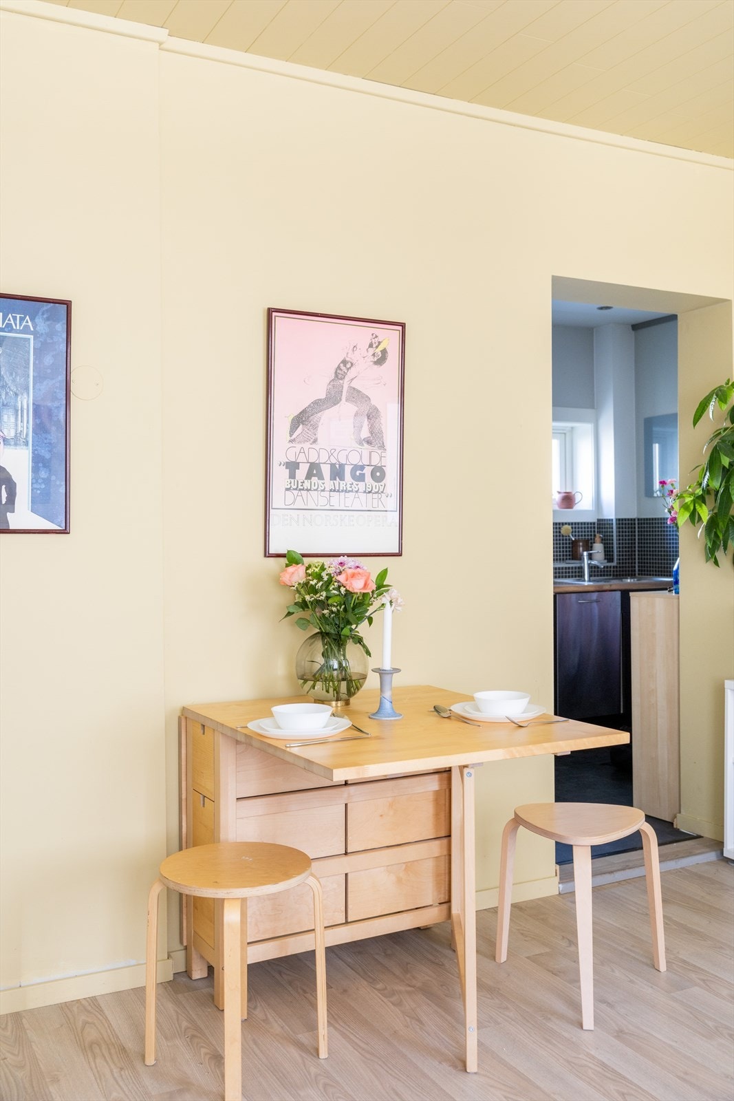Plass for spisebord! Galleribilde