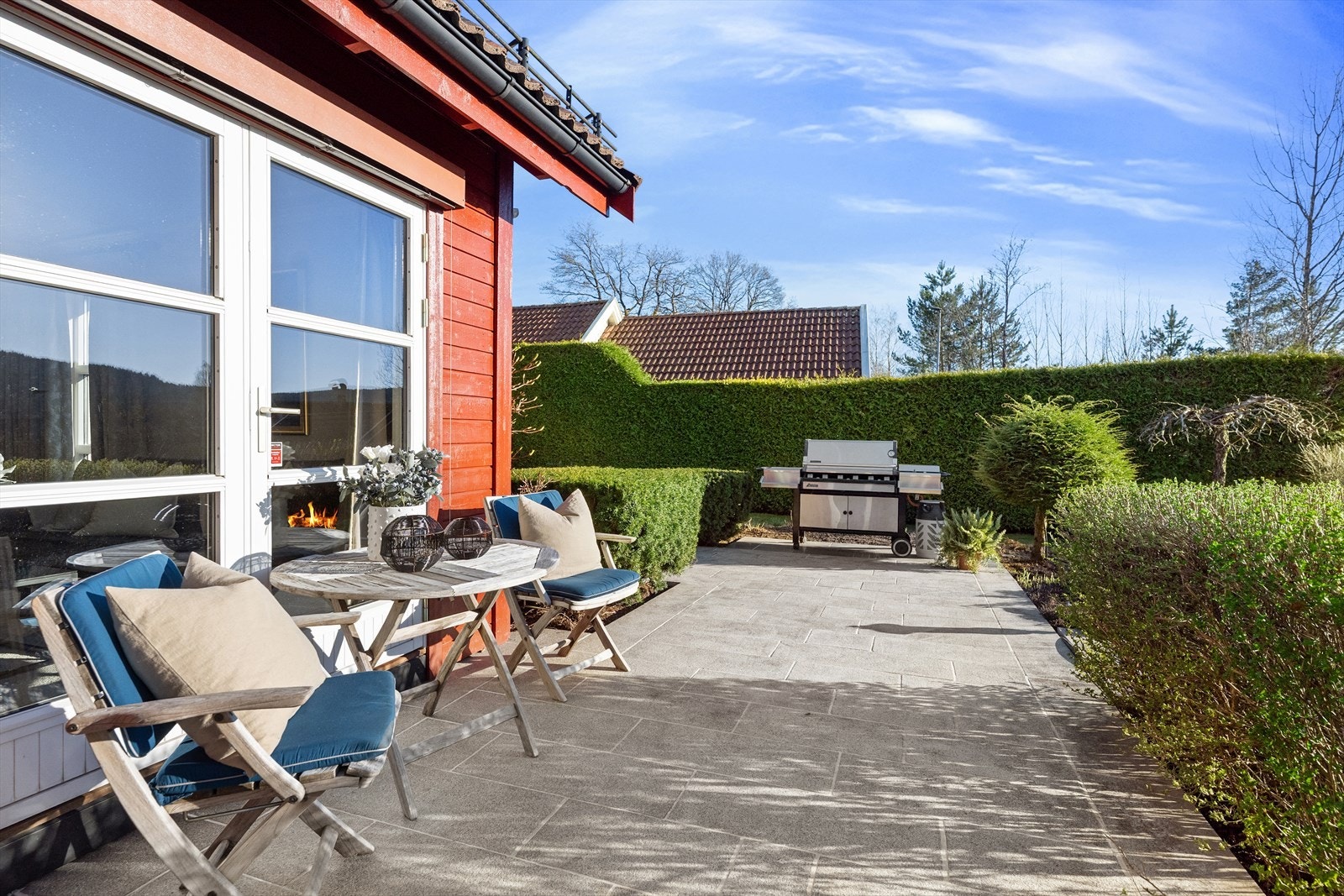 Montert varmekabler ute. Galleribilde