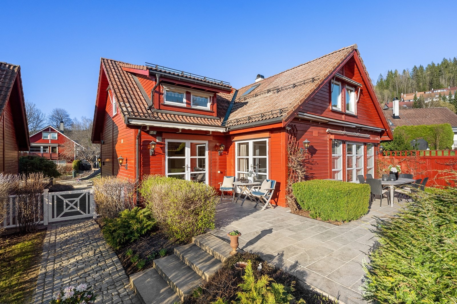 Velkommen til Sørbråten 23 - Presentert av Sverre Wiborg v/Nordvik Bærum. Foto: Andreas Spinnangr Wiig. Galleribilde