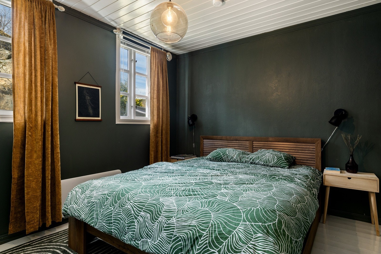 Gode muligheter for både skyvedørsgarderobe eller flere skap Galleribilde