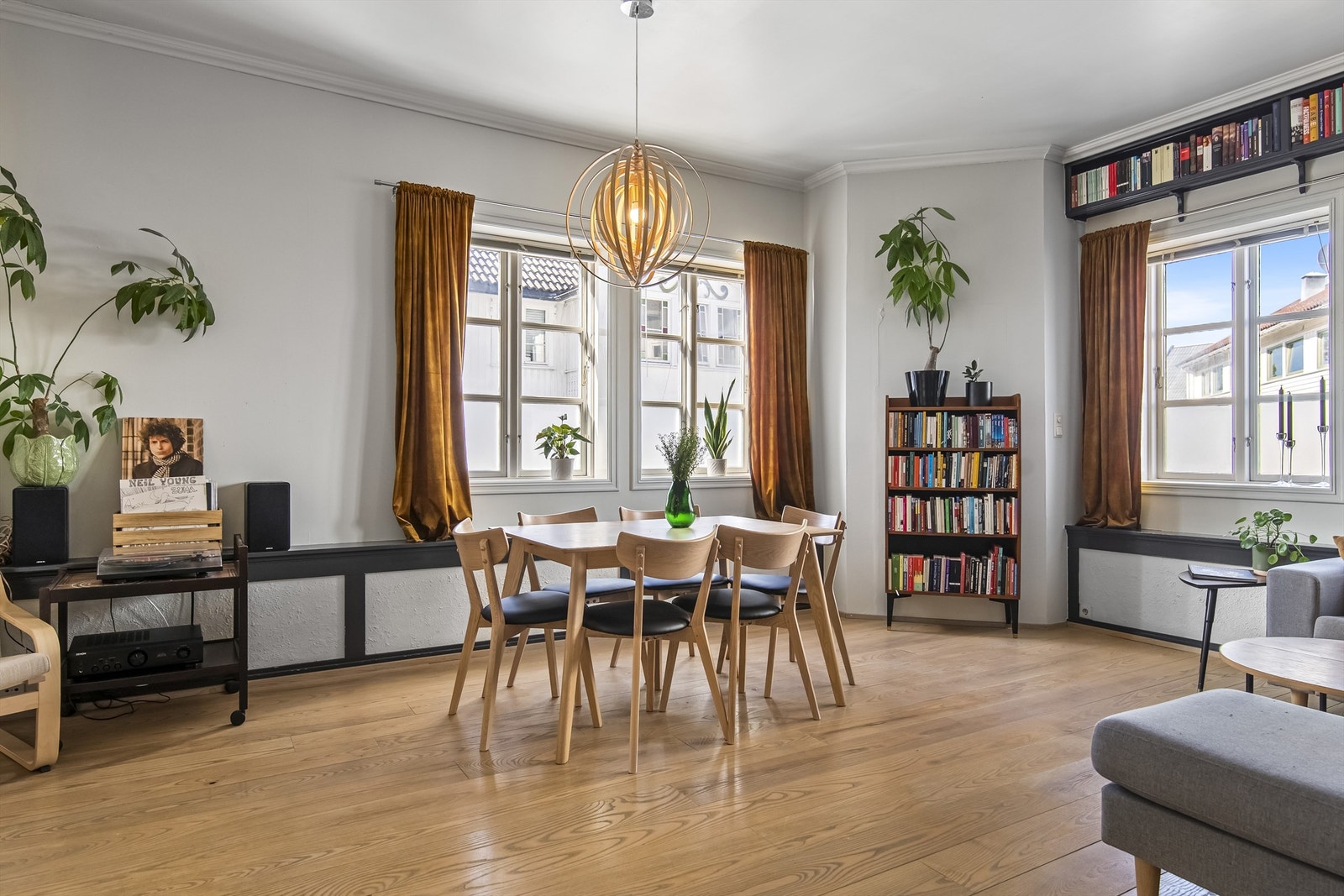 Spisestue for hele familien Galleribilde