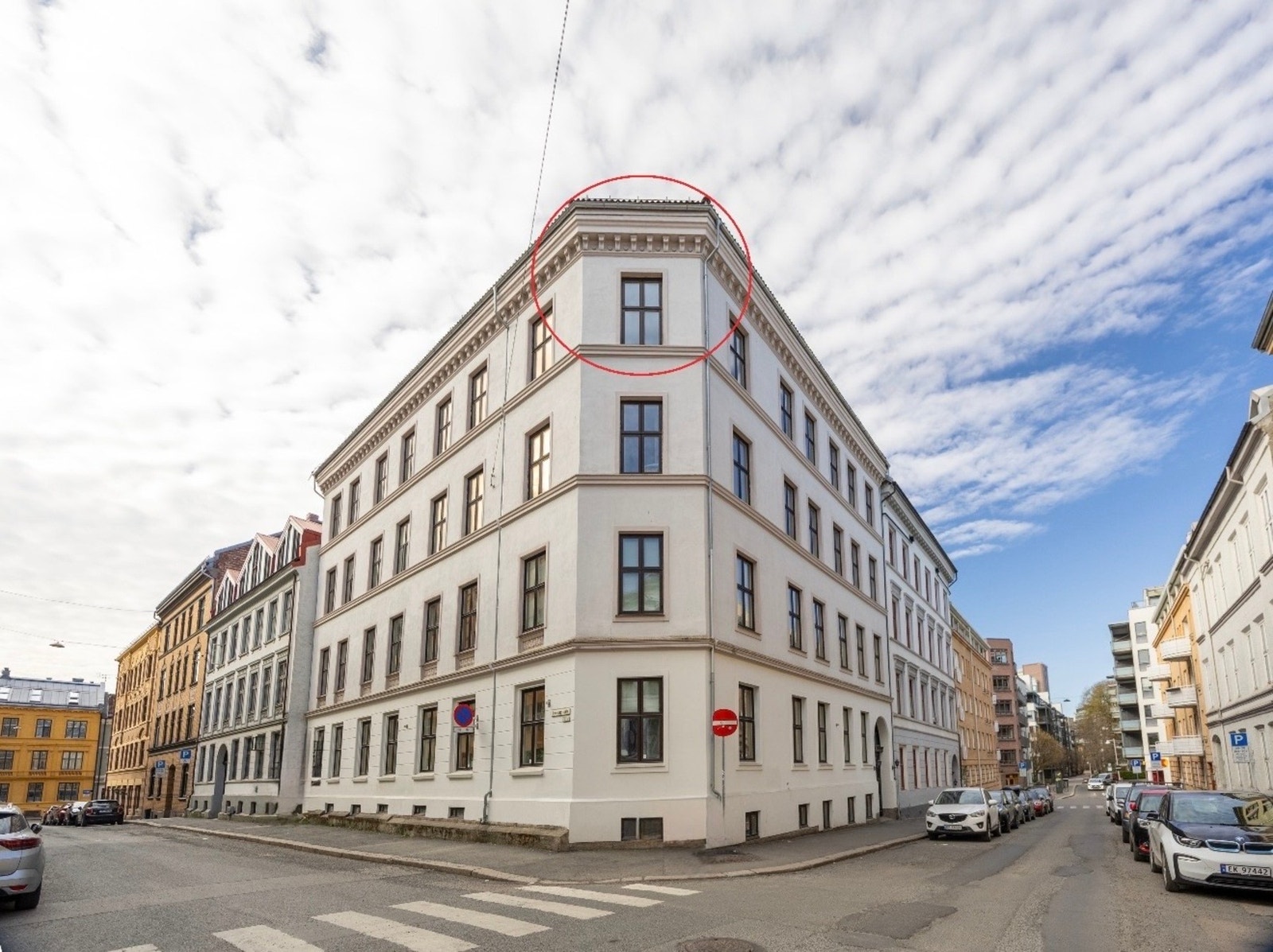 Veldrevet borettslaget bestående 14 enheter. Galleribilde