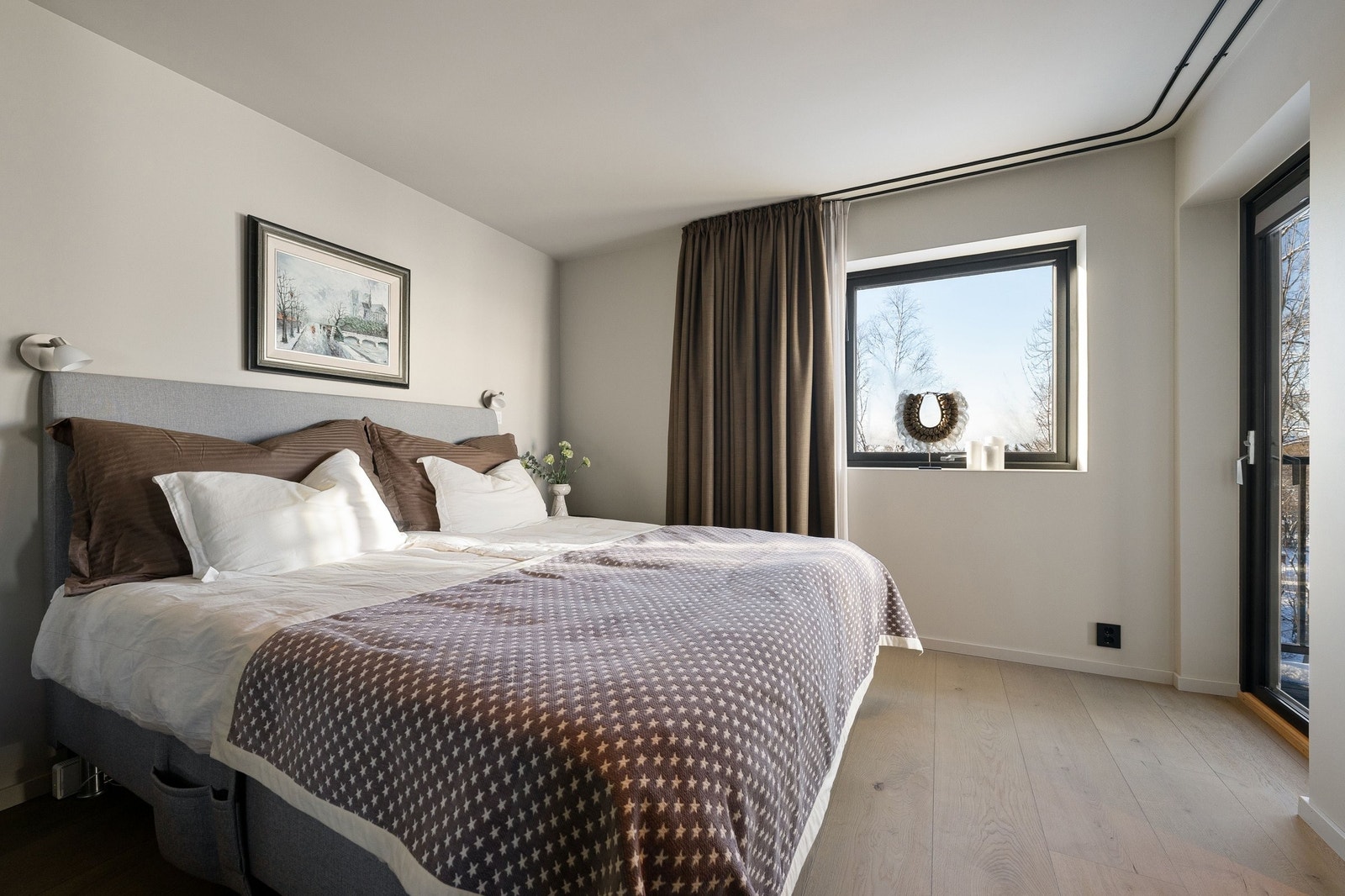 Masterbedroom med utgang balkong Galleribilde
