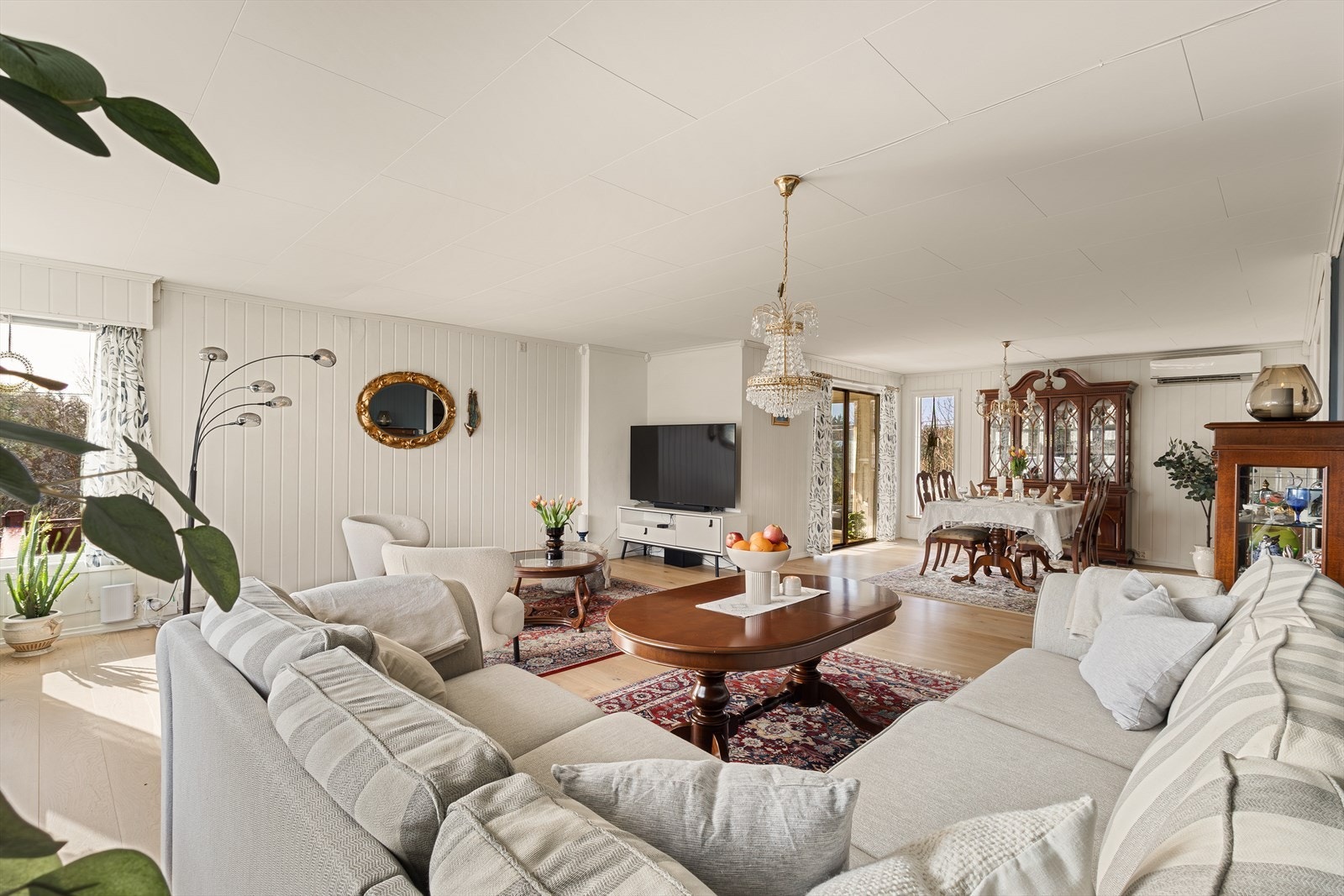 Her er det god plass til å invitere familie og venner Galleribilde