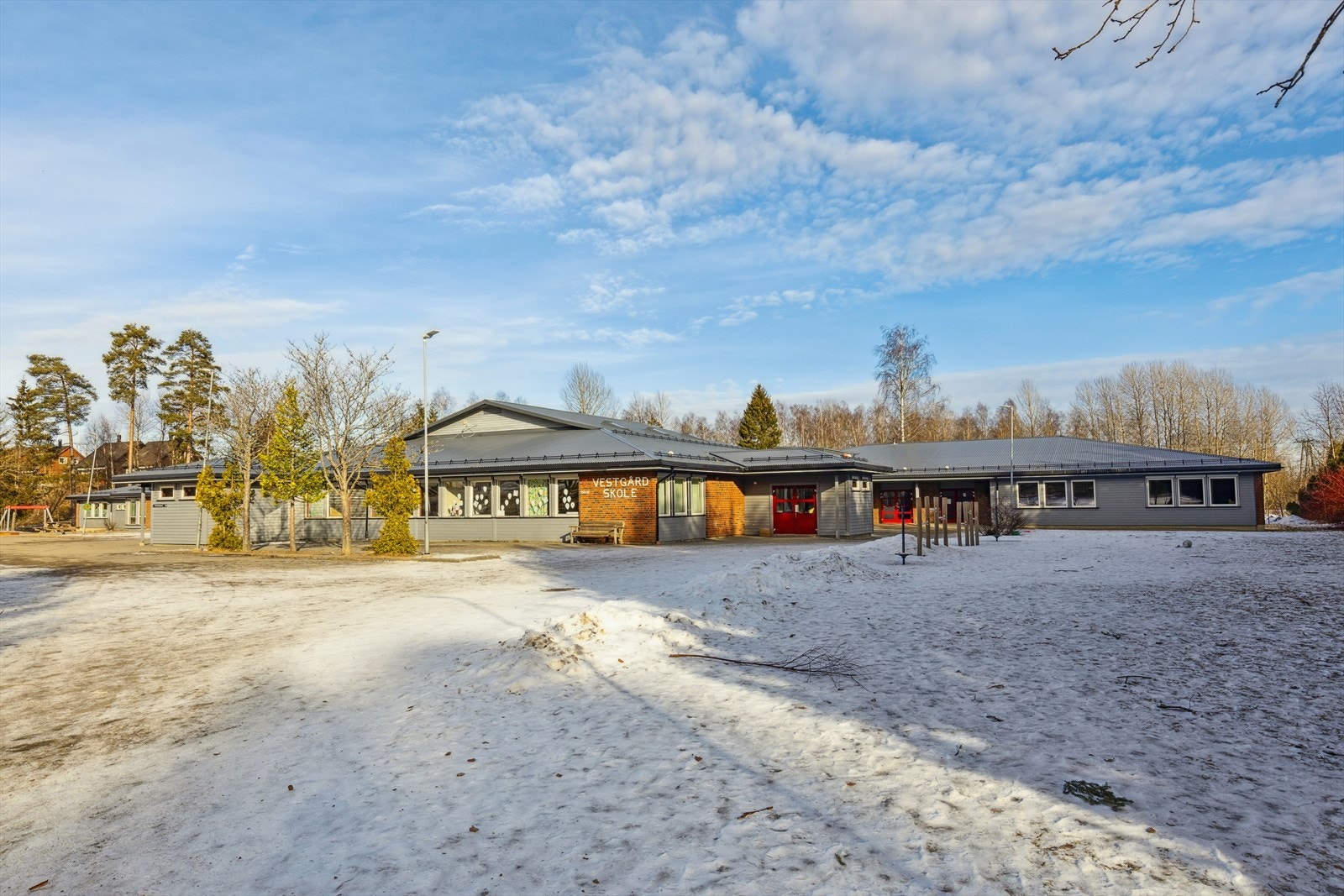 Vestgård skole (1. til 4. klasse). Galleribilde
