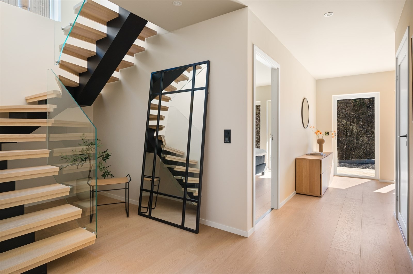 - 1. etasje har et BRA-i på 63m² - Galleribilde