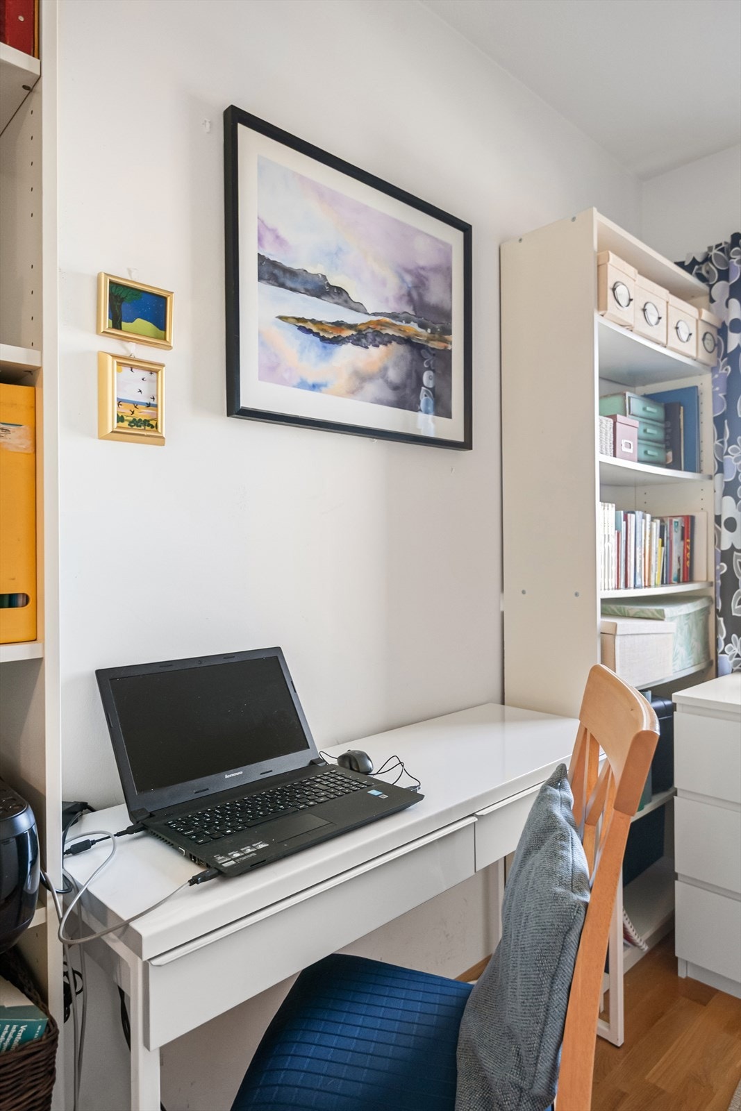 Rommet egner seg godt som gjesterom, kontor eller et ekstra soverom etter ønske. Galleribilde