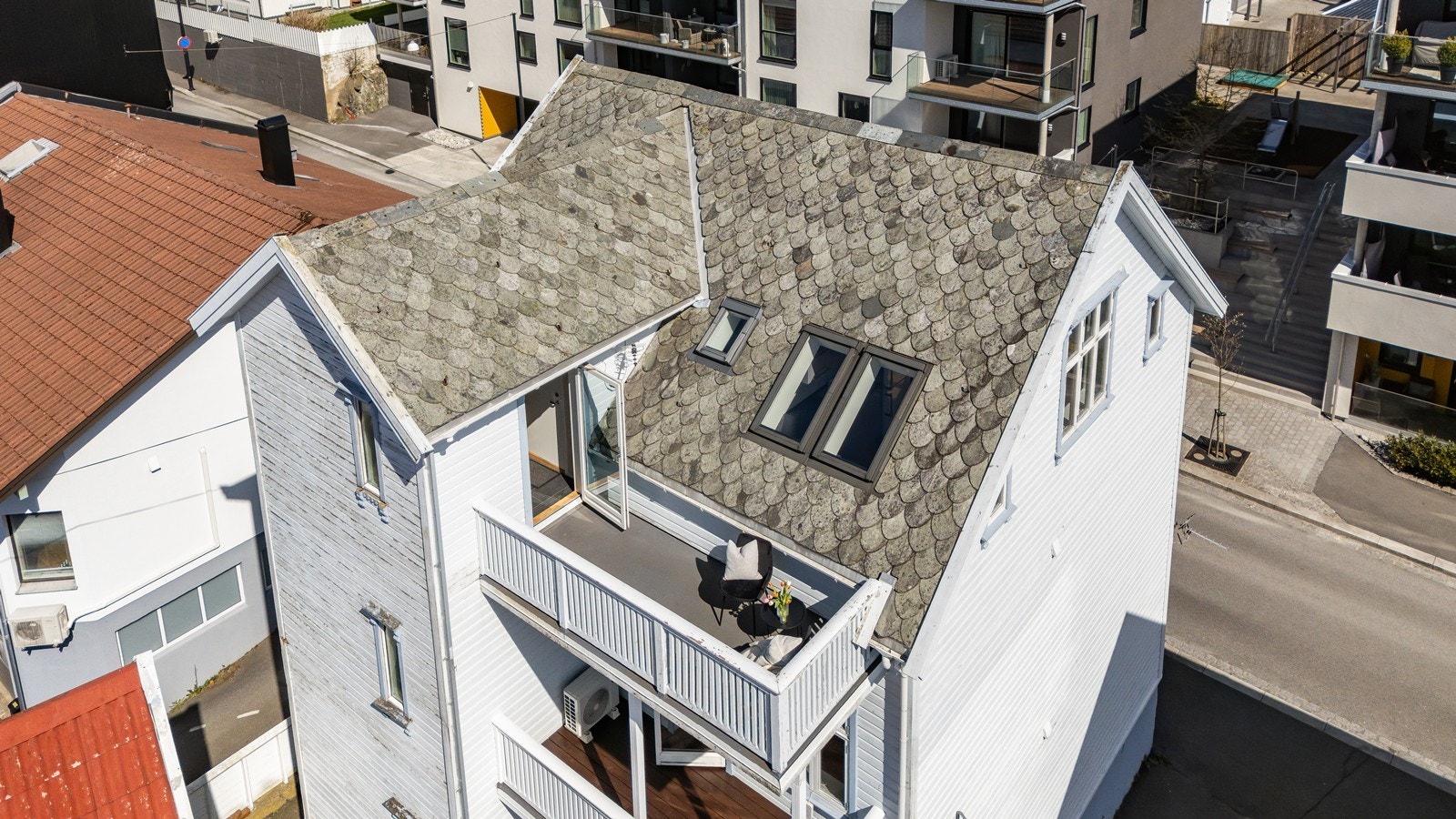 Velkommen til Kirkegata 198 - presentert av Rasmus Lindkjend v/ Aktiv Eiendomsmegling Haugesund! Galleribilde
