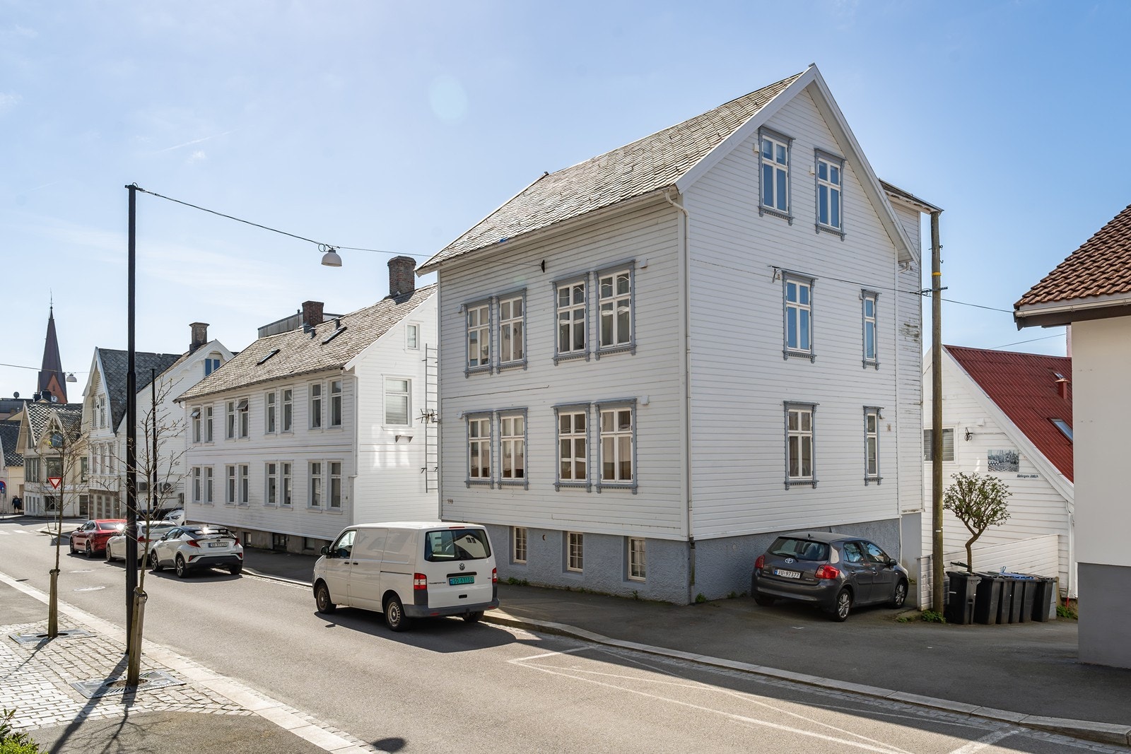 Sjarmerende trehus typisk for Haugesund sentrum Galleribilde