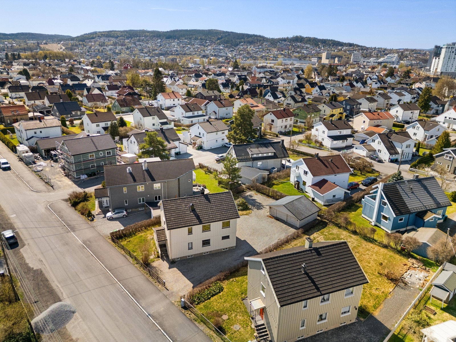 Eiendommen ligger i et veletablert og populært boligområde på Vigernes. Galleribilde