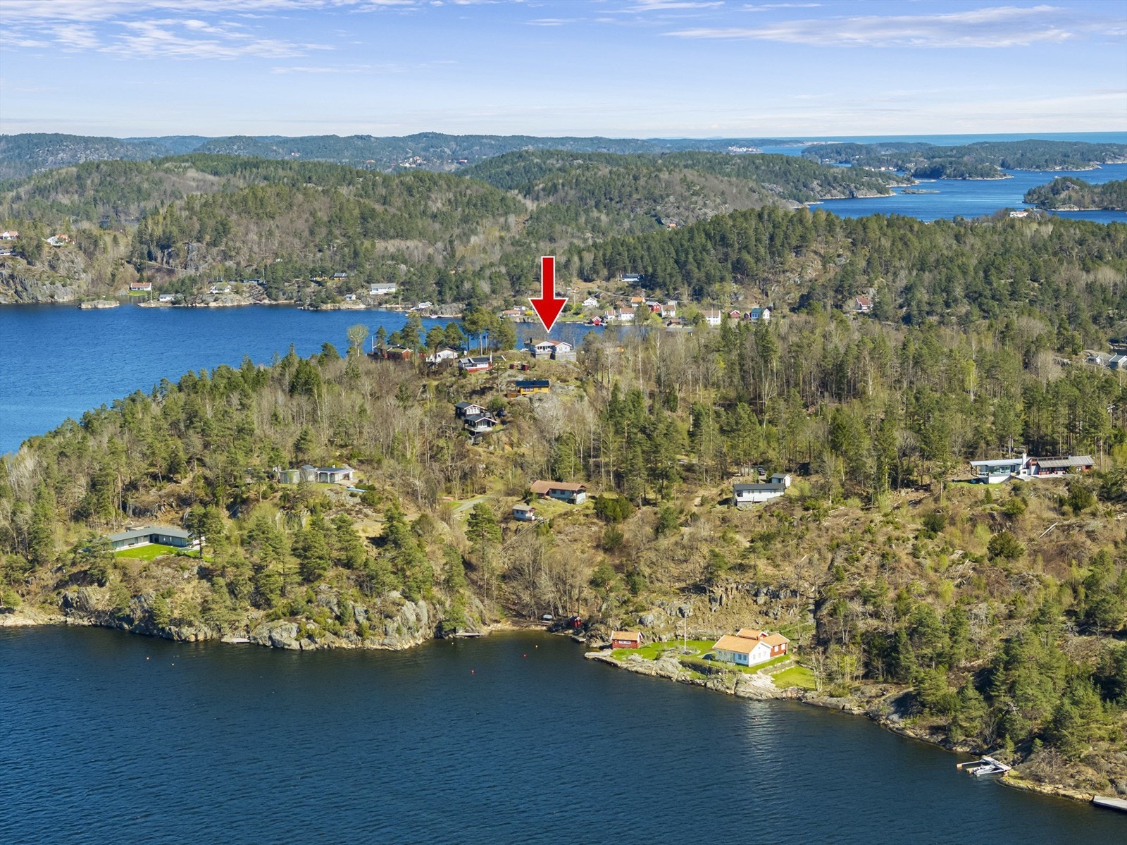 Oversikt over det idylliske området rundt eiendommen. Galleribilde