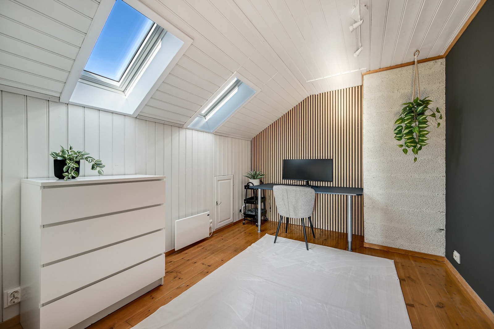 Rom brukt som kontor (Ikke søkt bruksendring) Galleribilde