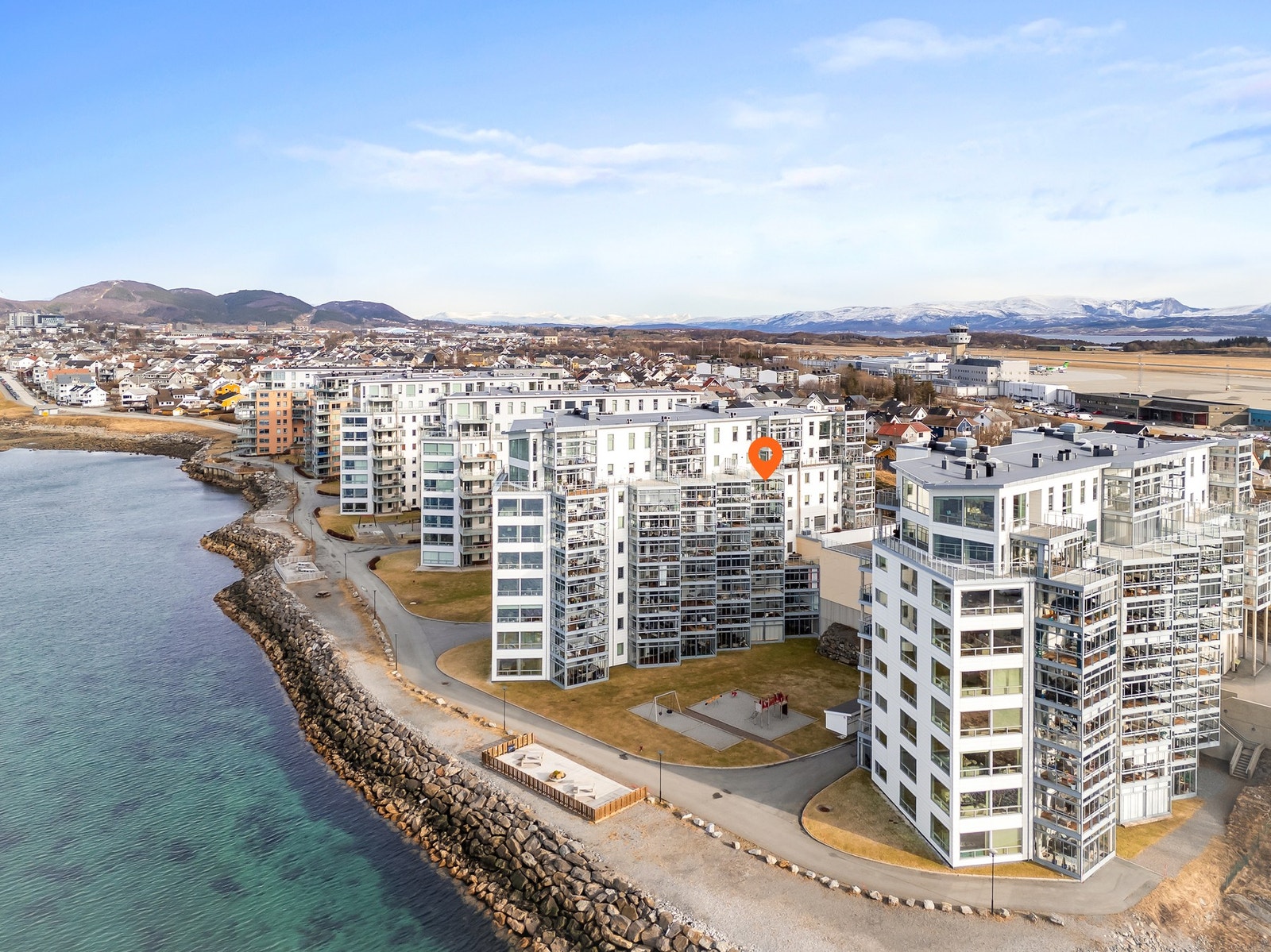 Velkommen til Panorama Vest - et moderne boligbygg fra 2015 med flott beliggenhet i Breivika/Vestbyen! Galleribilde
