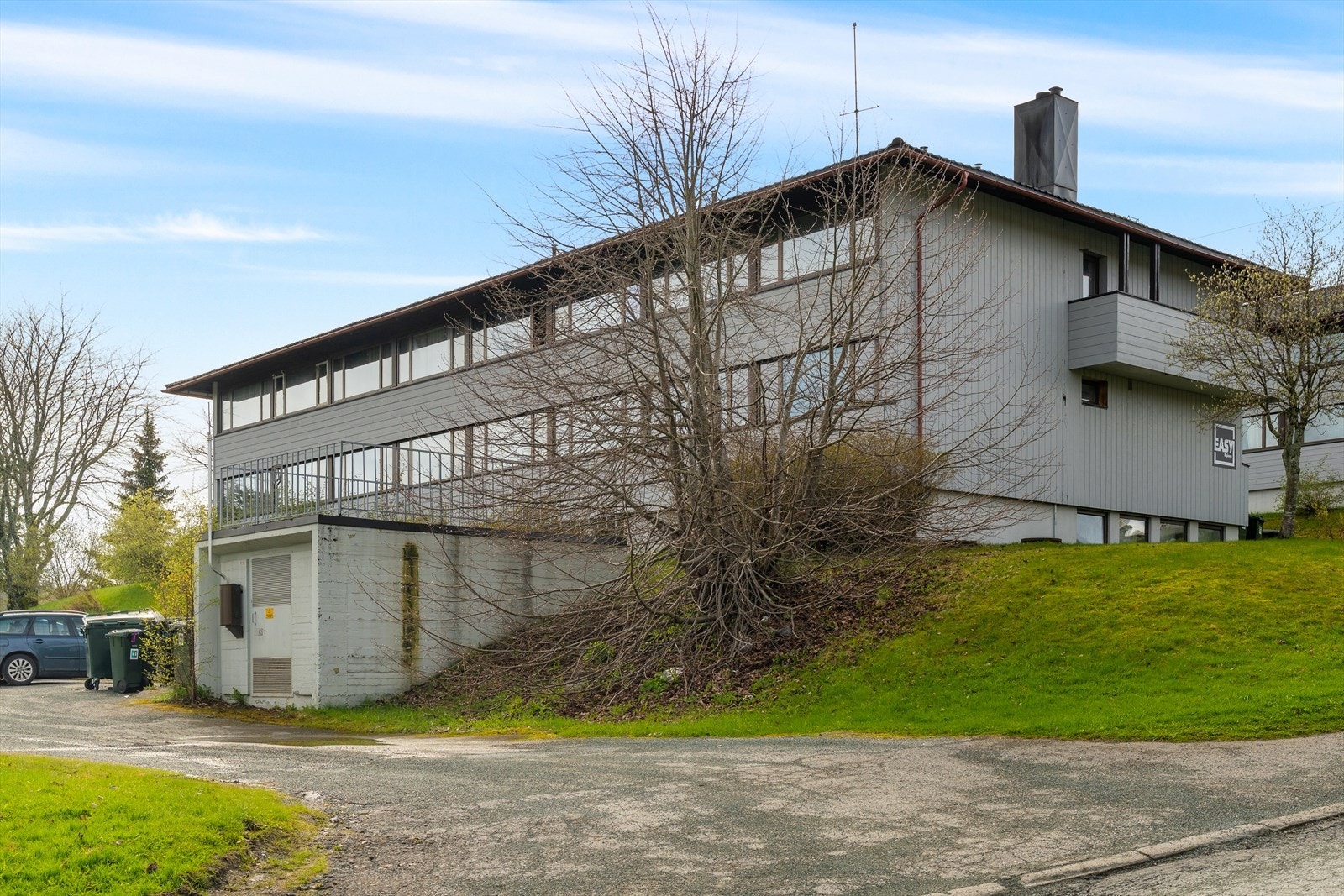 Andelseiere disponerer eget treningsrom og felles vaskeri i kjeller. Galleribilde