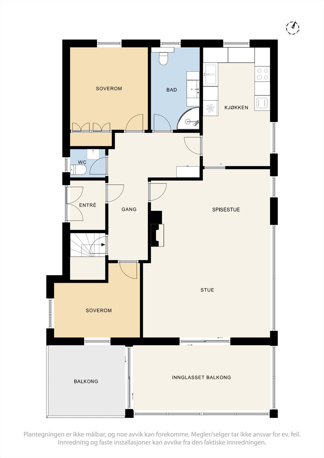 Hovedetasjen på 90 m² har en praktisk planløsning med stue, kjøkken, to soverom, bad og et separat toalettrom. Galleribilde