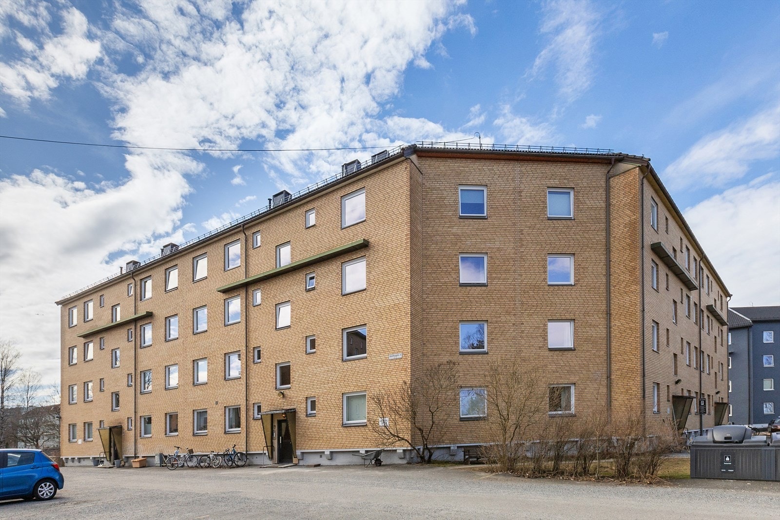Her bor man i nærhet til alt av bymessige fasiliteter og servicetilbud. Galleribilde