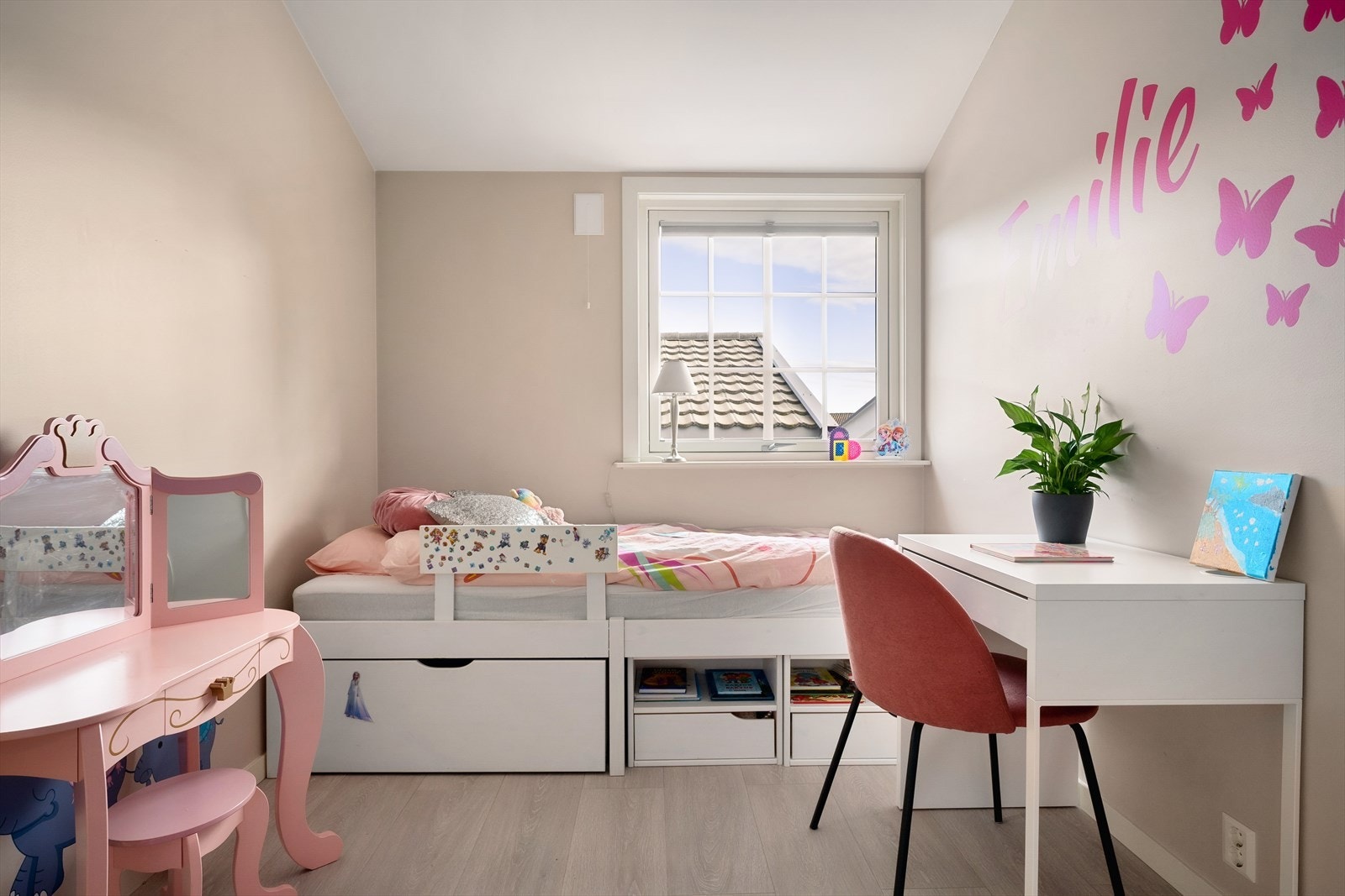 Soverom II passer perfekt som både barnerom, gjesterom og kontor. Galleribilde