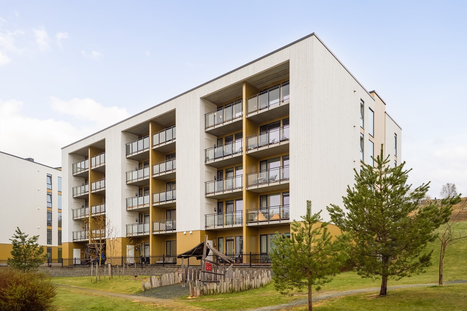Velkommen til visning! Kontakt megler på 400 57 022 dersom oppsatt visning ikke passer. Galleribilde