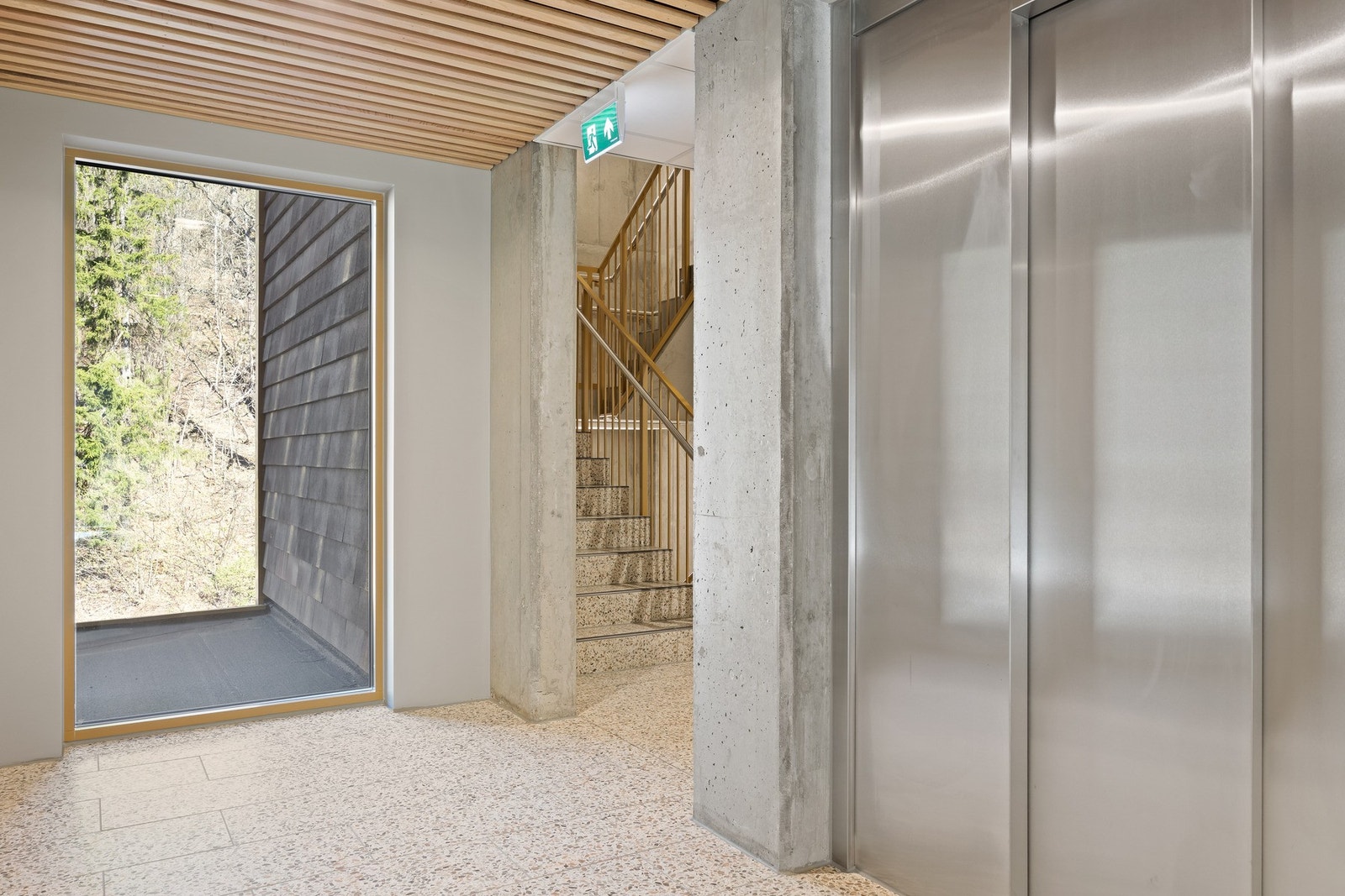Heis med enkel adkomst til alle etasjer Galleribilde