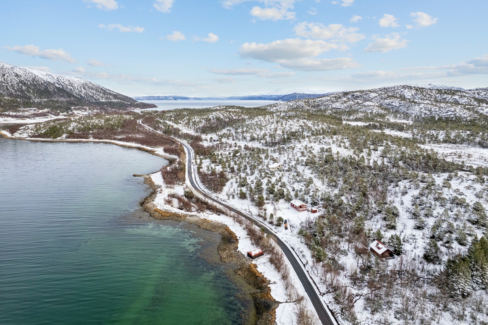 Området byr på flotte turmuligheter både sommer og vinter. Galleribilde