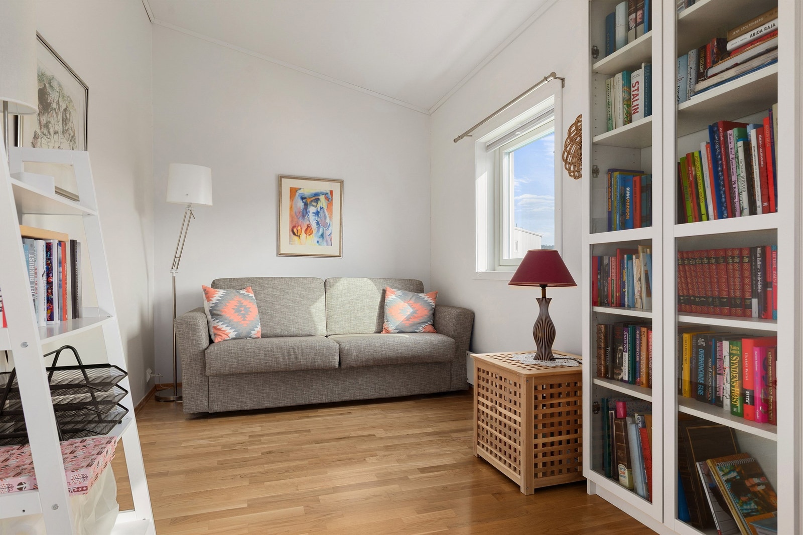 Soverom 3 var opprinnelig 2 soverom - Soverom 4 i huset kan lett etableres igjen om man ønsker Galleribilde