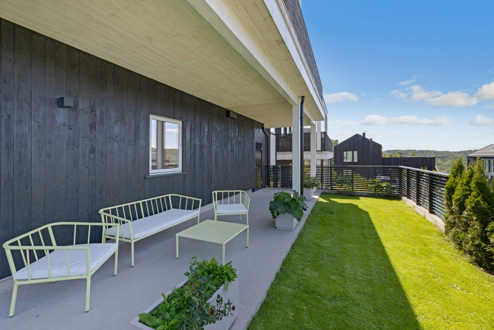 Uteområde Galleribilde